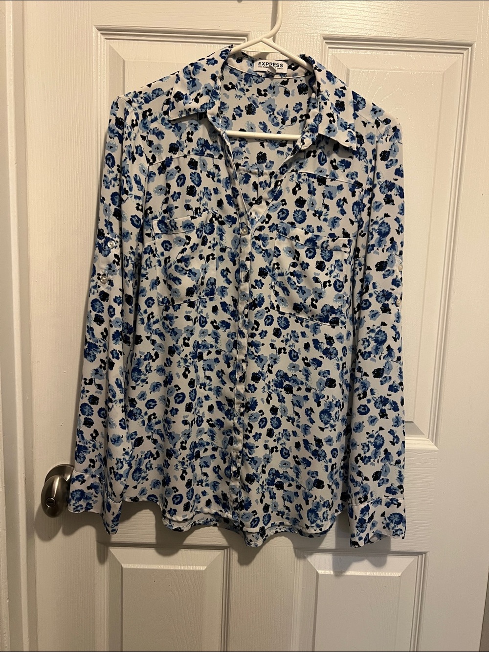 Express White and Blue Floral Button-Down Shirt